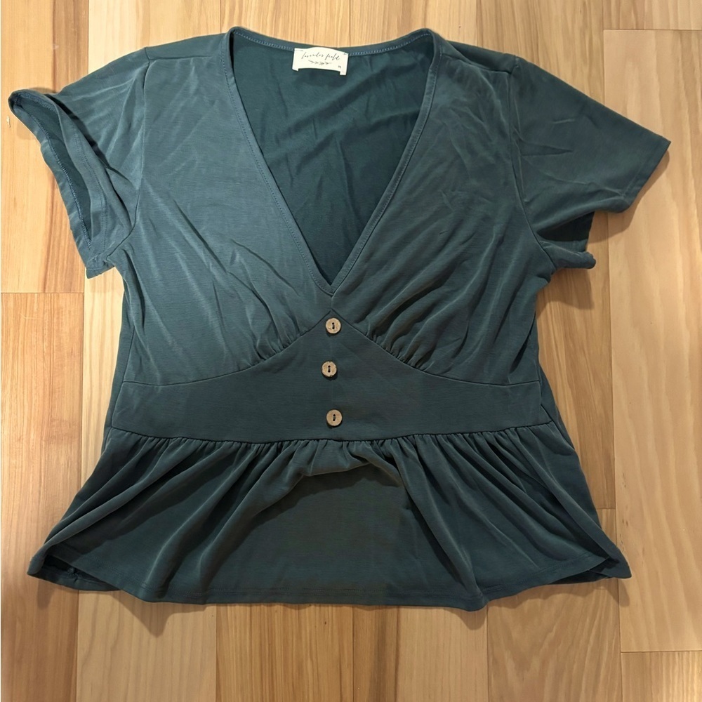 V-Neck Peplum Style Cropped Shirt, Green, button detail, lavender field brand, M